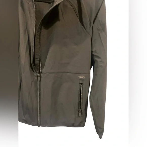 NWOT Vuori mens full zip jacket BLACK Size M